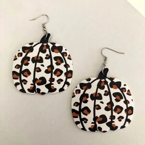 Pumpkin Fall Autumn Leopard Print Faux Leather Die-Cut Earrings NWT